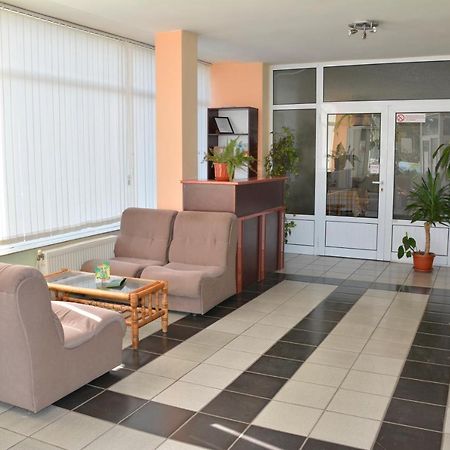 Hotel Wesso Kavarna Esterno foto