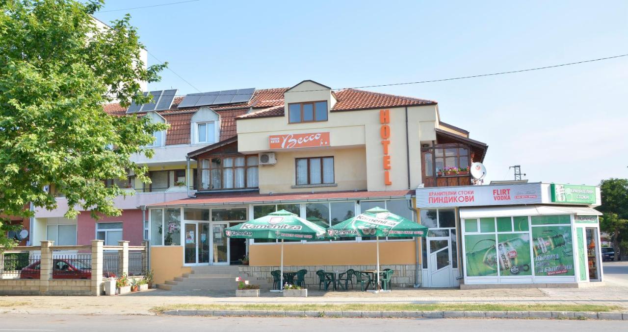 Hotel Wesso Kavarna Esterno foto